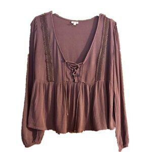 Selfie Women Purple Peplum V Neck tie top - NWOT - Medium